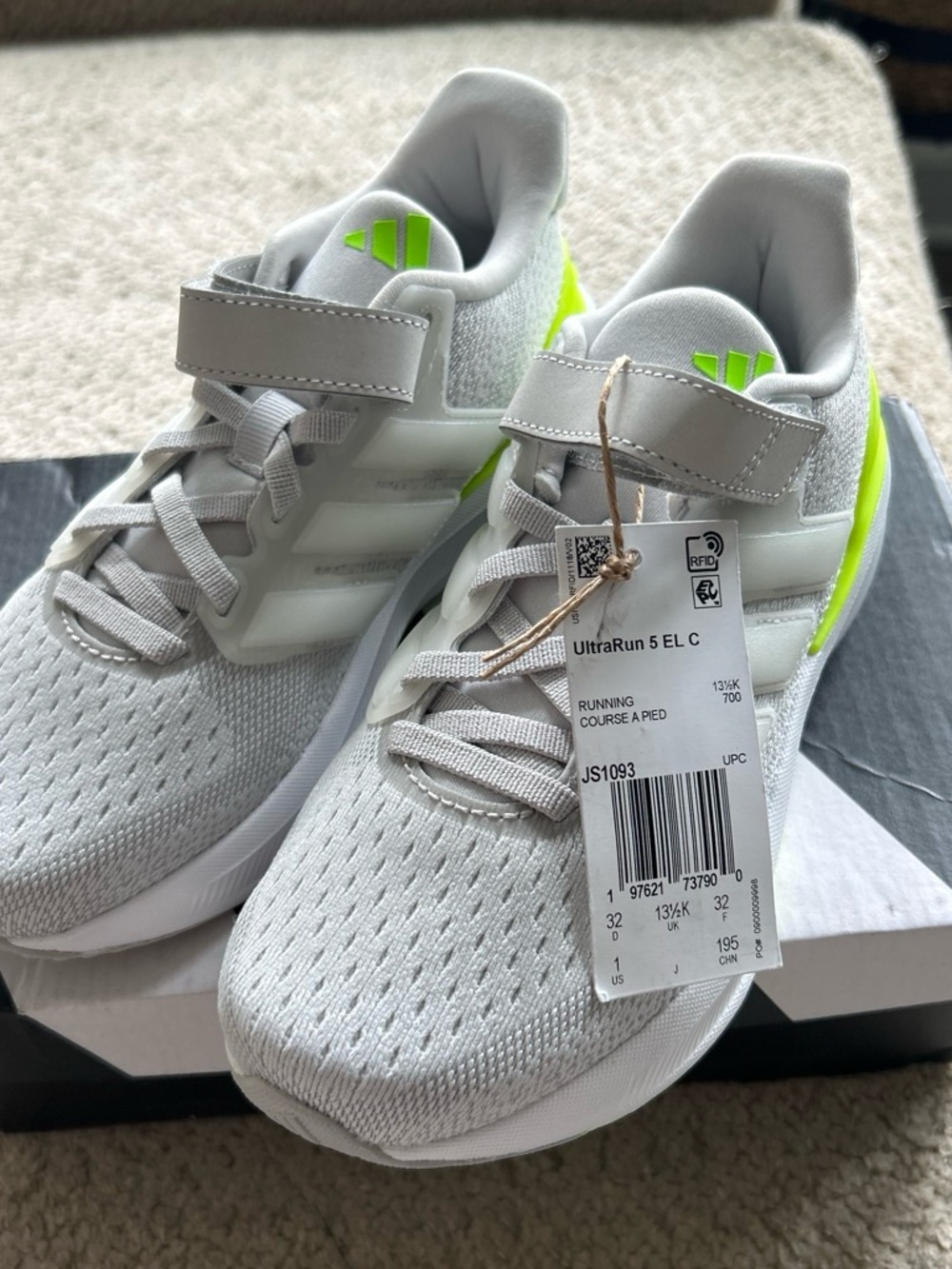 adidas Kids UltraRun 5 EL C Sneakers - Light Gray with Neon Yellow Accents